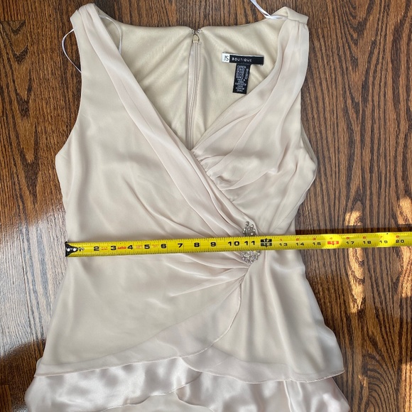 JS Collection Dress - Picture 4 of 13